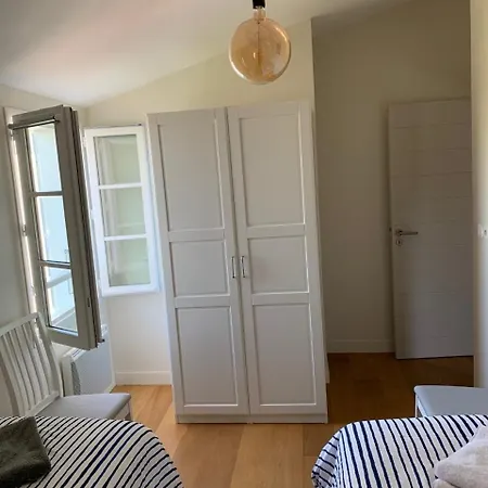 Superb Recent House In St-clement-des-baleines Dom wakacyjny