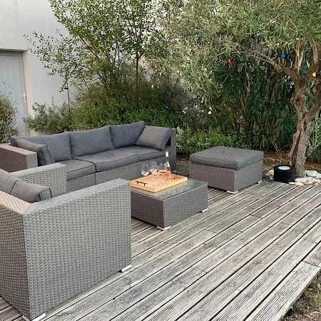 Superb Recent House In St-clement-des-baleines Casa de Férias