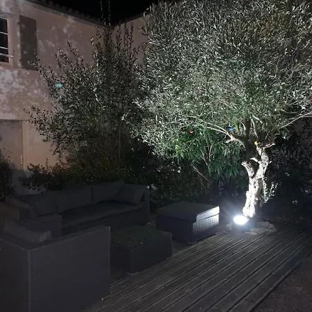 Superb Recent House In St-clement-des-baleines Casa de Férias Saint-Clément-des-Baleines