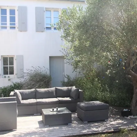 Superb Recent House In St-clement-des-baleines Holiday home *