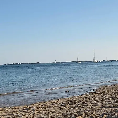 Superb Recent House In St-clement-des-baleines *