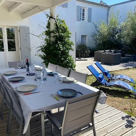 Superb Recent House In St-clement-des-baleines Saint-Clément-des-Baleines
