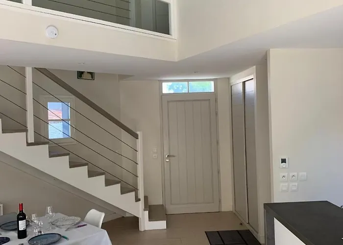 Superb Recent House In St-clement-des-baleines Saint-Clément-des-Baleines