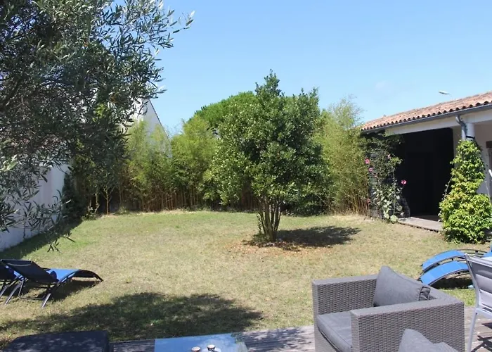 Superb Recent House In St-clement-des-baleines * Saint-Clement-des-Baleines